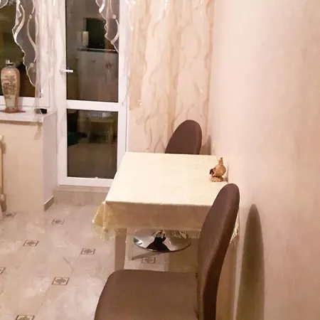 Summer Apartment *